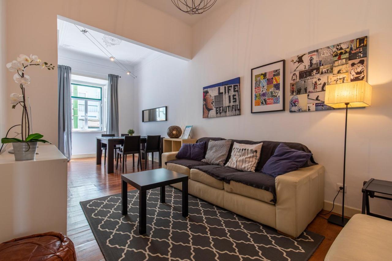 Typical 2Bdr Apartment In Lisbon By Lovelystay Zewnętrze zdjęcie