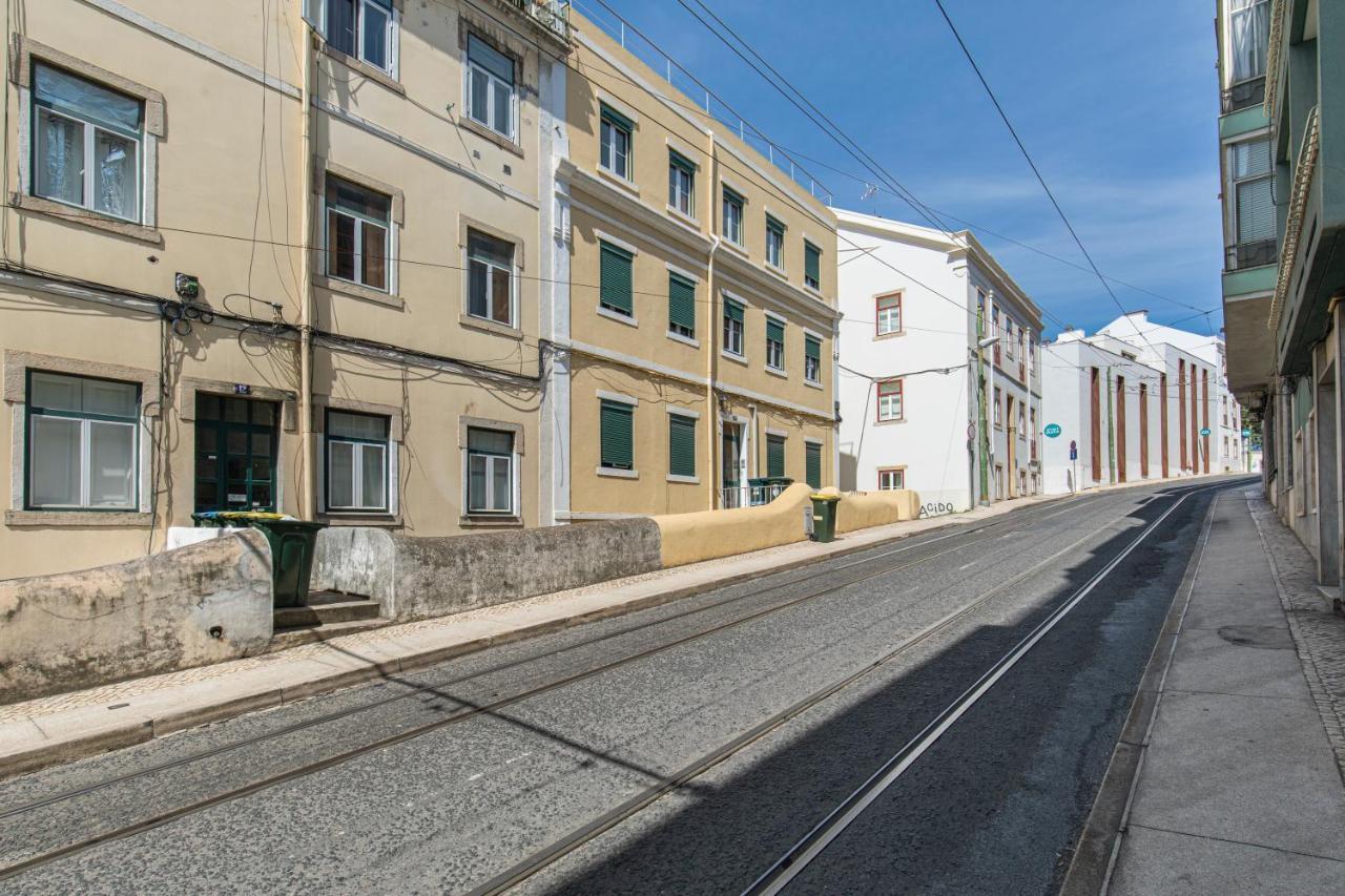 Typical 2Bdr Apartment In Lisbon By Lovelystay Zewnętrze zdjęcie