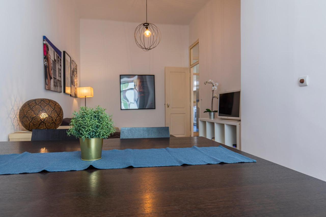 Typical 2Bdr Apartment In Lisbon By Lovelystay Zewnętrze zdjęcie